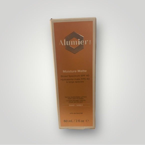 Alumiers Tinted SunScreen - Picture 1 of 2